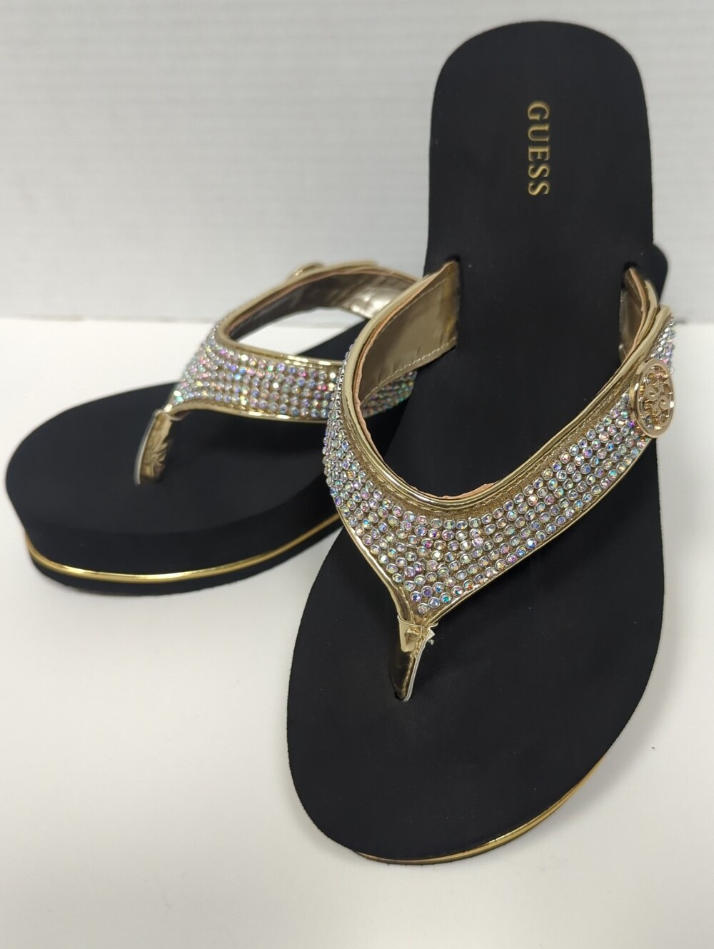 Guess Woman Sz 9 Sarraly4 Wedge Platform Sandals  Rhinestones Blk Gold